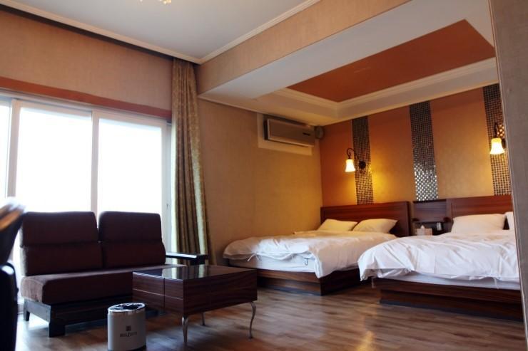 Zenith Hotel Boryeong Exterior foto